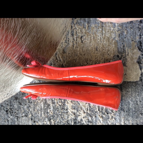 Kate spade- super cute flats - Picture 5 of 8